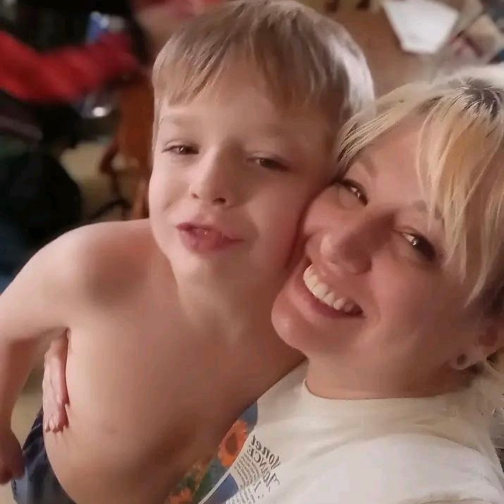 Meet your Posher, Akoi